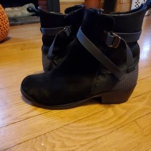 Keen Morrison Mid Boot